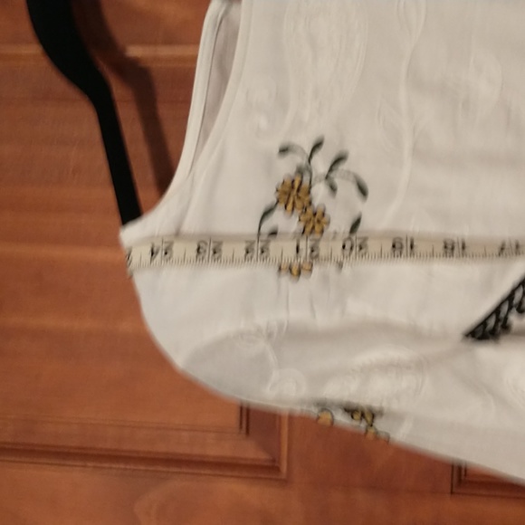 Gaovot woman's size M cotton blend top w balloon sleeves, ruching,embroidery NWT - Picture 7 of 11